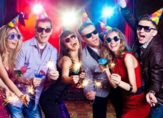 Празднуем корпоратив