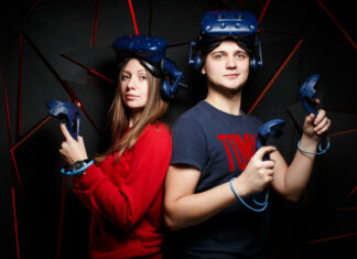 День рождения в комнате виртуальной реальности