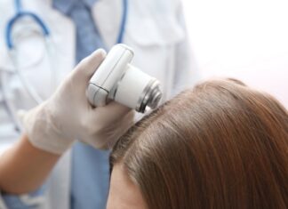 В каких случаях следует обращаться к врачу-трихологу?