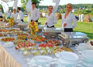 Основные советы по найму услуги по кейтерингу барбекю