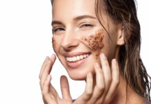 Используйте пилинг для лица для здоровой и сияющей кожи