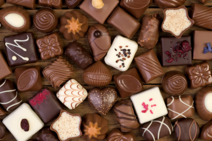 sweets_candy_chocolate_543013_3745x2500-1024x684