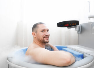 Почему кожа выглядит моложе, когда человек пользуется криосауной для всего тела