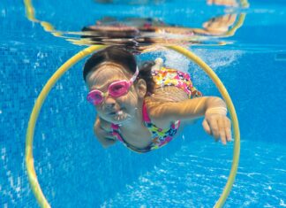 Преимущества плавания для детей