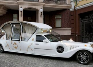 Автомобиль на свадьбу – антиквариат или современный лимузин?