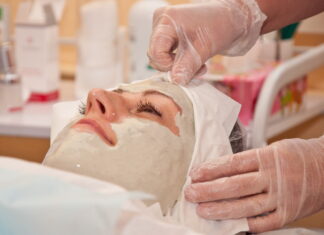 Что необходимо знать при первом походе к косметологу