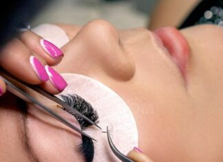 Все для наращивания ресниц в Краснодаре: какие вещества и материалы для этого приобретают, что учитывают при выборе ресниц для наращивания, какими качествами должен обладать хороший клей