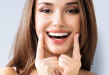 Стоматологическая чистка зубов