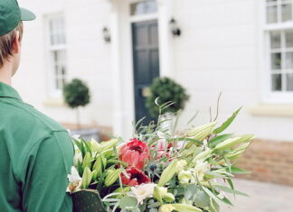 Доставка цветов — почему ей стоит воспользоваться