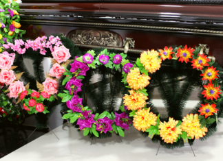 Особенности ритуального венка