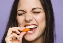 Почему трудно жевать: главные причины и способы лечения