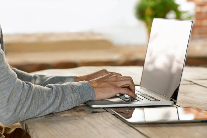 InternetSurfing2-59bcabcbc4124400103adfaa