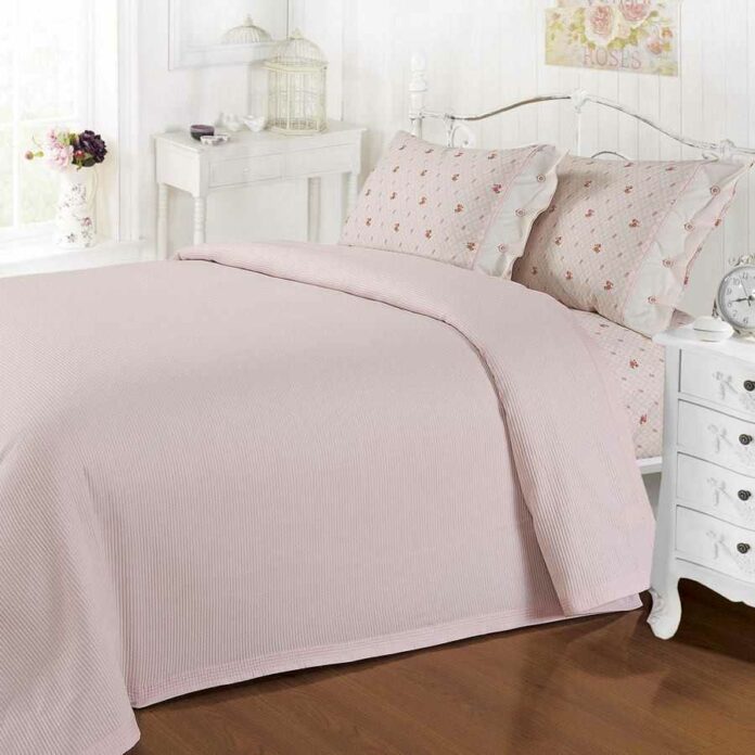 postelnoe-bele-s-pokryvalom-sofidemarko-arabella-pudra-evro-komplekt