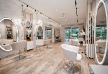 Какие самые выгодные услуги в салоне красоты?