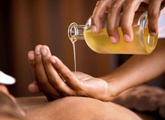 Ароматерапевтический массаж с маслами. Какие массажные масла будут лучшими?