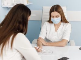 Для чего нужна консультация врача-косметолога?