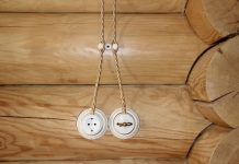 Ретро проводка: как создать уютный винтажный интерьер в деревянном доме