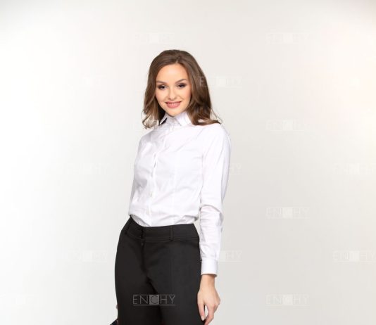 Трендовые женские брюки для офиса: классика и модные тренды