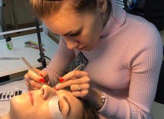 Как выбрать курсы для мастеров по наращиванию ресниц: советы