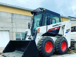 Погрузчик: универсальная техника для современного строительства и логистики