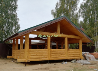 Беседки из бревен: их свойства