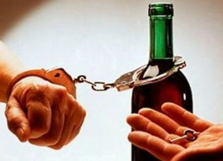 Помощь в реабилитации от алкогольной зависимости: как выбрать правильную наркологическую клинику?