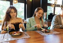 Рестораны в отеле: пять причин, почему это стоит попробовать