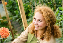 Где купить недорого живые цветы: советы