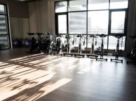 Тренажерный зал: Советы для начинающих freepik