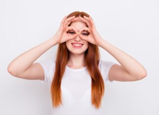 Плюсы салонов оптики: почему стоит покупать очки в профессиональном салоне