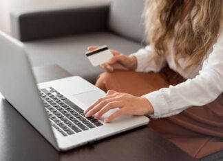 Займы онлайн: плюсы и риски