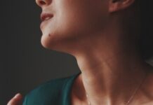 Селективная парфюмерия: особенности, плюсы