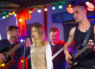 Возможность обучения в музыкальной школе для взрослых: плюсы