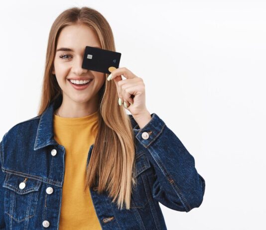 Преимущества банковских карт