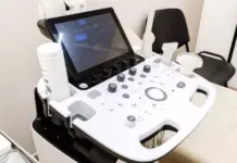 УЗИ на дому: плюсы, особенности и как выбрать услугу