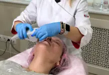 Аппаратный SMAS лифтинг: все, что нужно знать о современном омоложении