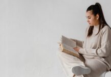 Как определить подлинность старинных книг: руководство для начинающих коллекционеров