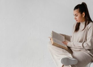 Как определить подлинность старинных книг: руководство для начинающих коллекционеров