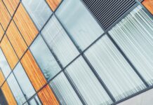 Почему сотовый поликарбонат лучше для теплиц