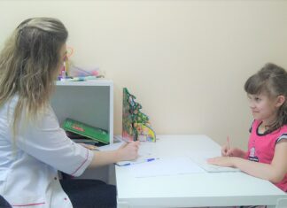 Детский психолог: когда обращаться и как выбрать специалиста