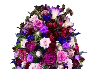 Венок из живых цветов: что это такое, для чего используют