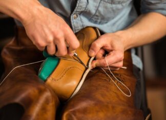 Ремонт сумок и обуви: что это такое, для чего нужно