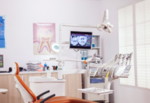 Детский стоматолог: роль в формировании привычек у детей