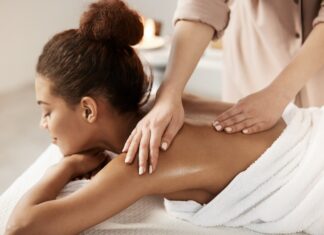 Классический массаж: основы и полезные техники для расслабления