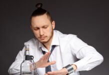 Как вывести мужа из запоя