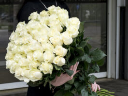 Как выбрать метровые розы для букета: советы по выбору и хранению