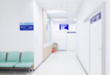 Как работает современный психиатрический стационар: подходы и методы лечения