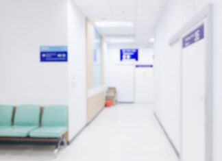 Как работает современный психиатрический стационар: подходы и методы лечения