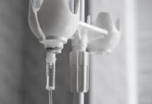 Как лечат алкоголизм: психотерапия, кодирование и реабилитация