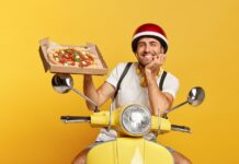 Как выбрать службу доставки пиццы в Ачинске: секреты идеального заказа